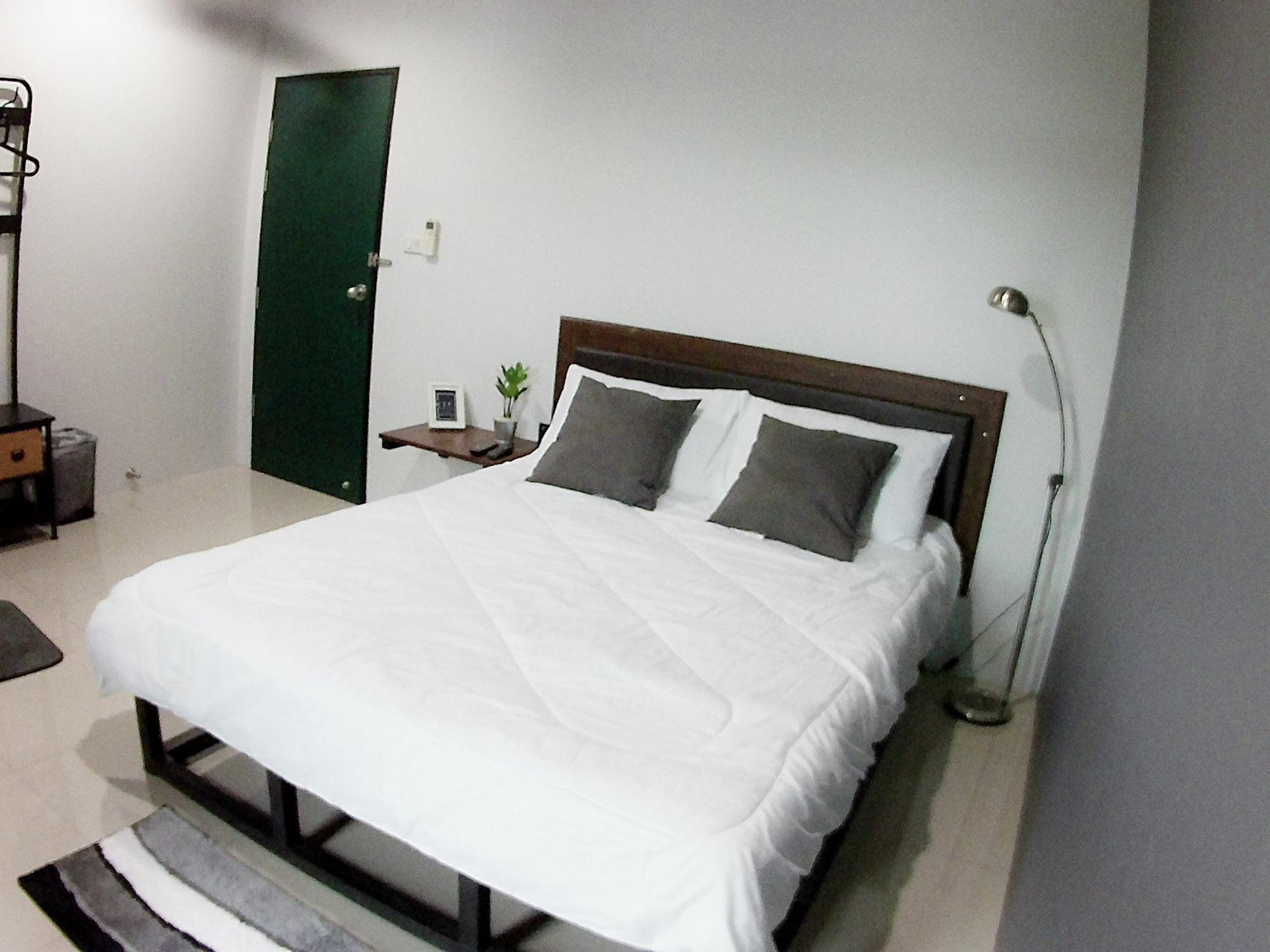 The Room Apartment Surat Thani Exterior photo