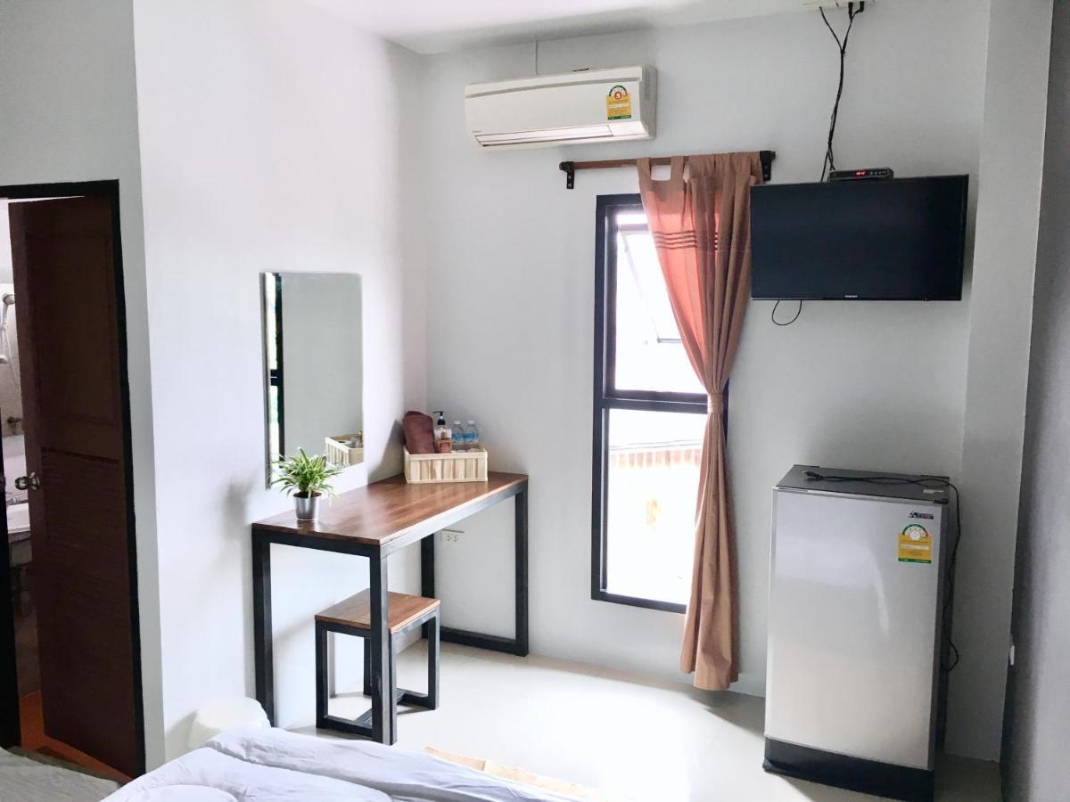 The Room Apartment Surat Thani Exterior photo